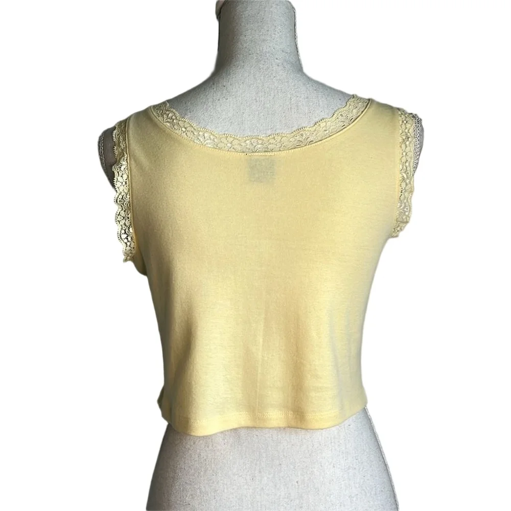 "VIBE N'" PASTEL YELLOW CALIFORNIA CROP TOP - Picture 2 of 6